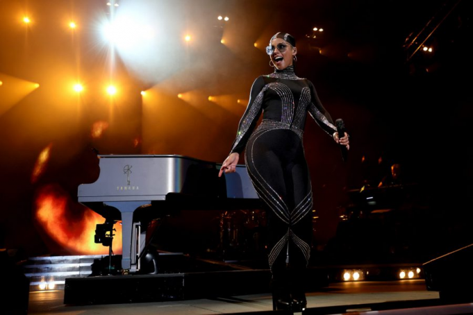 Alicia Keys at Rocket Mortgage FieldHouse